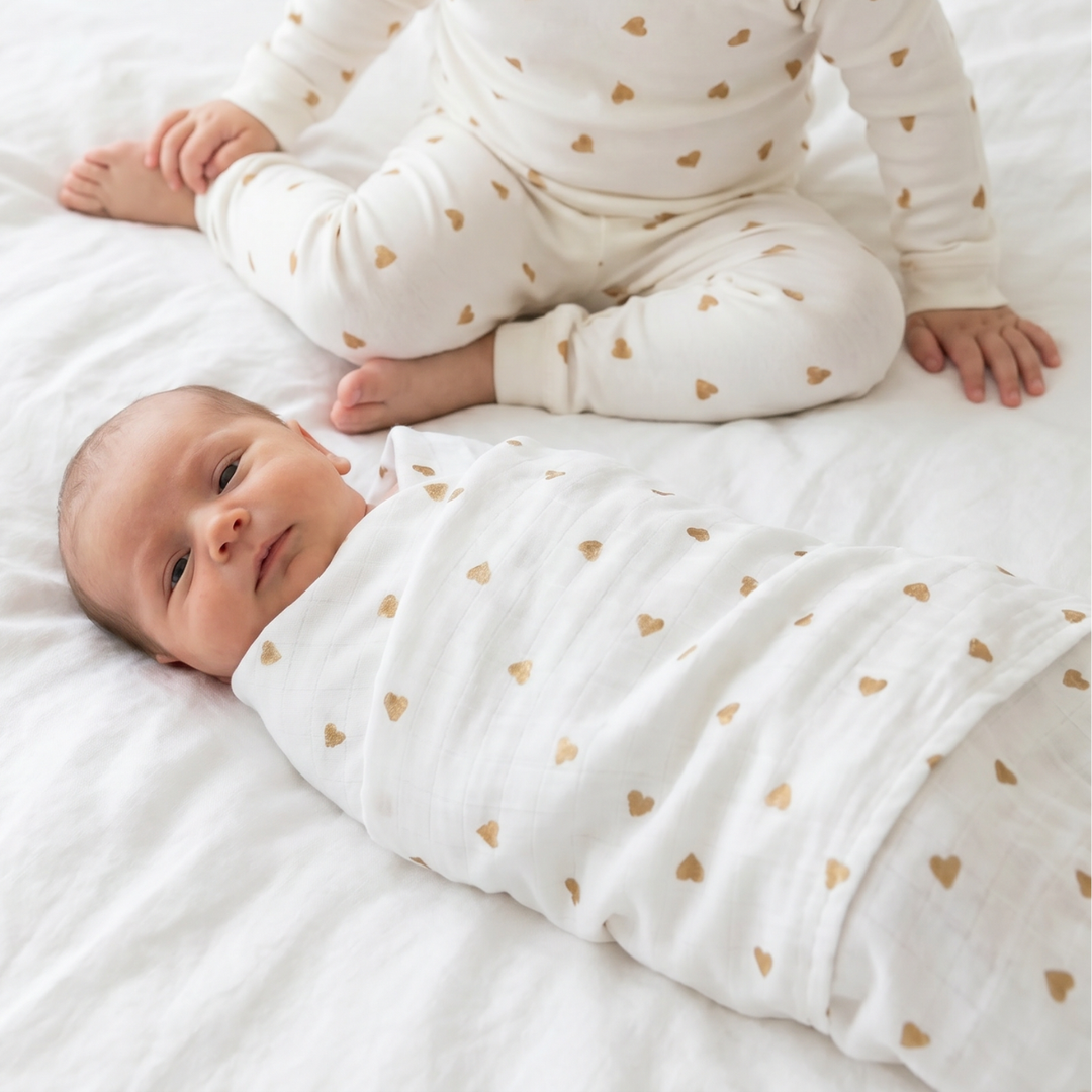 XL Bamboo Muslin Swaddle - Neutral Heart